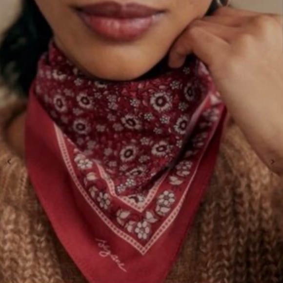 Two Sezane Scarves - Picture 5 of 7